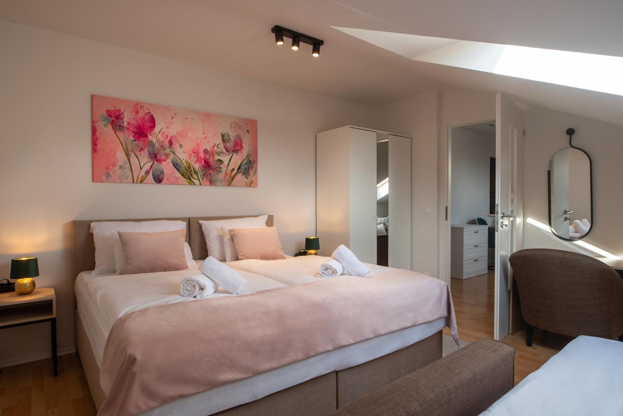 Aparthotel Holdvirag Sárvár