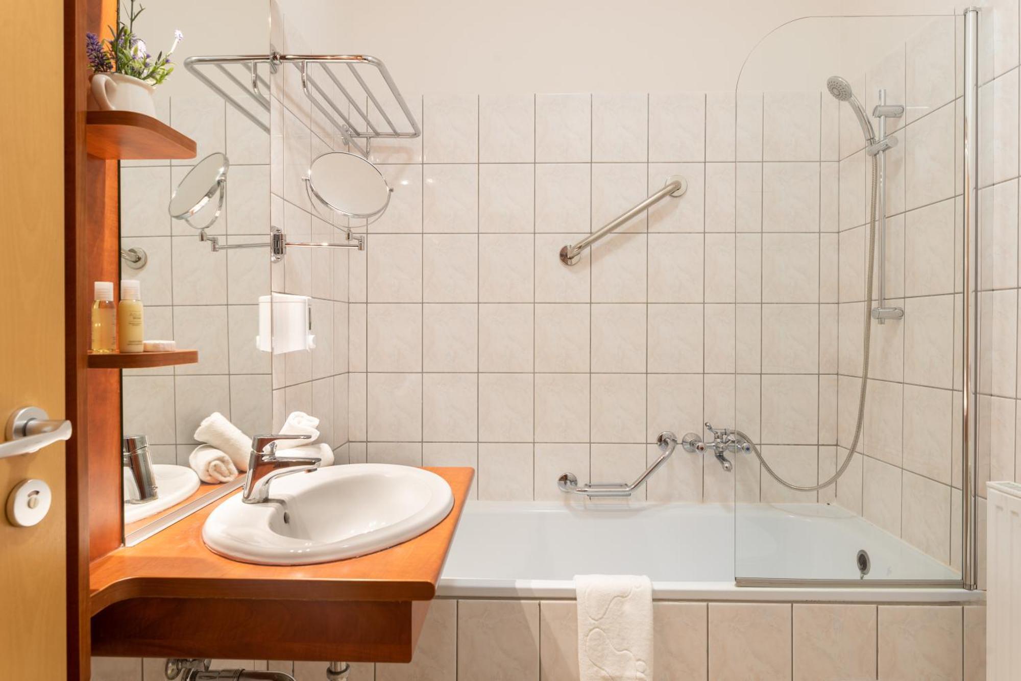 Aparthotel Holdvirag Sárvár